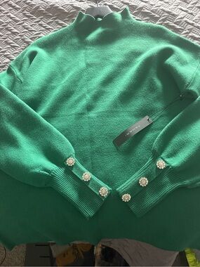 Tahari Emerald Green Mock Neck Sweater with Pearl Cluster Cuff Buttons